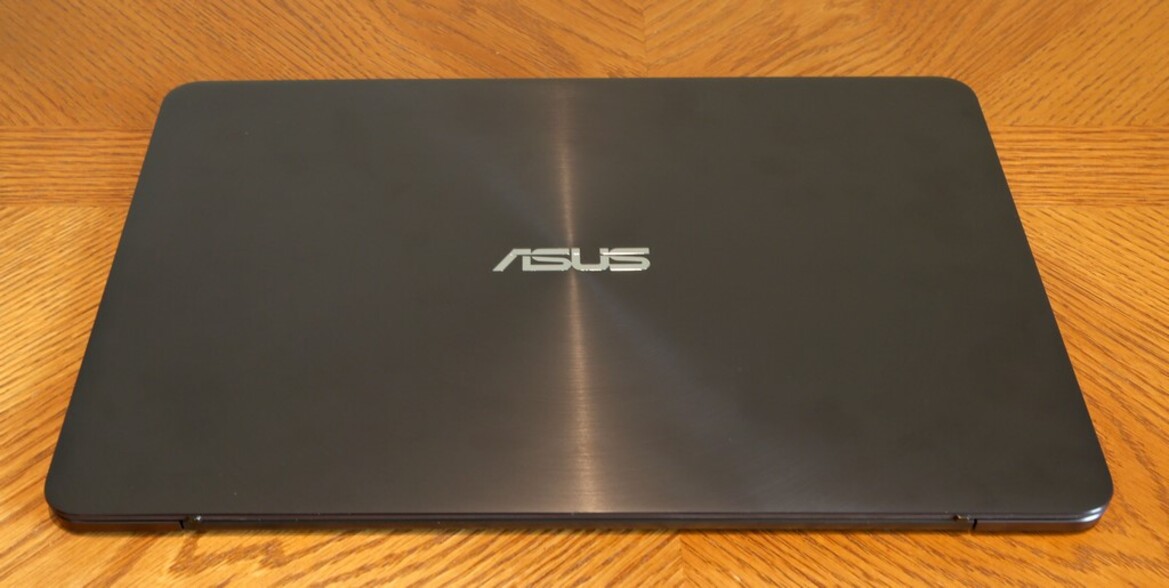 Asus Zenbook UX305 Ultrabook Review: Core M Powered