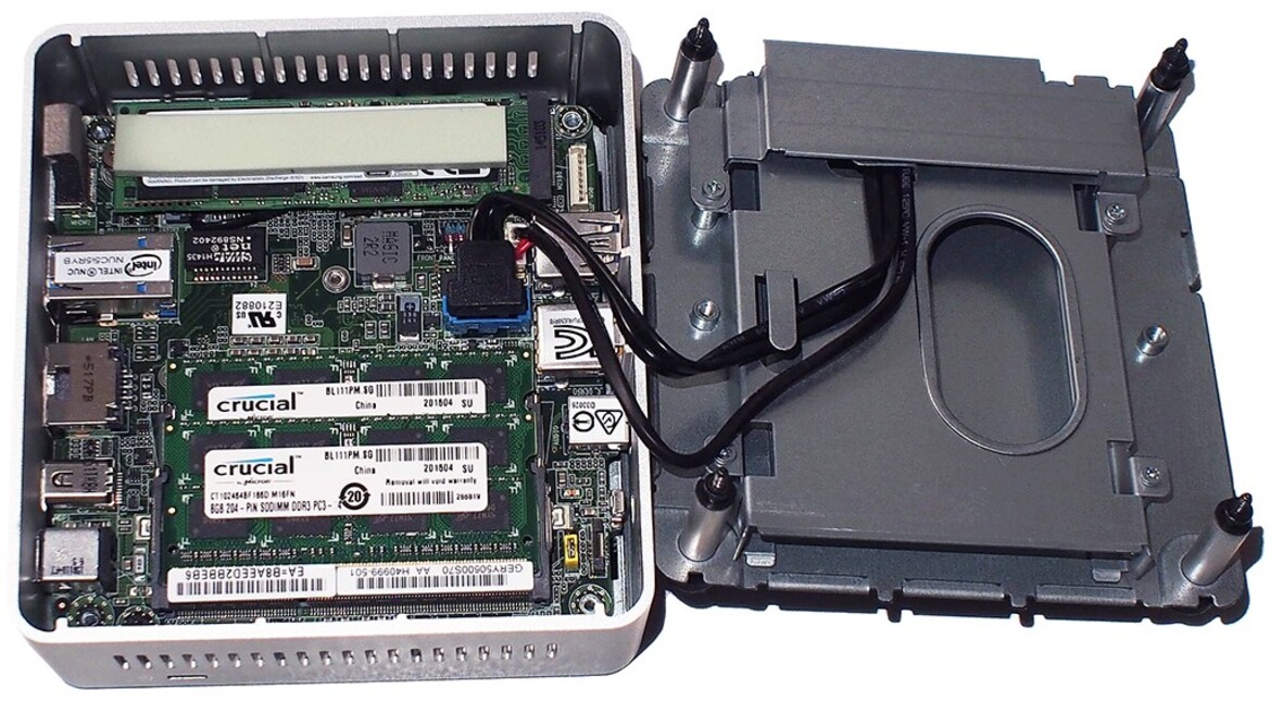 Intel Broadwell NUC NUC5i7RYH With Iris Graphics Mini-PC Review