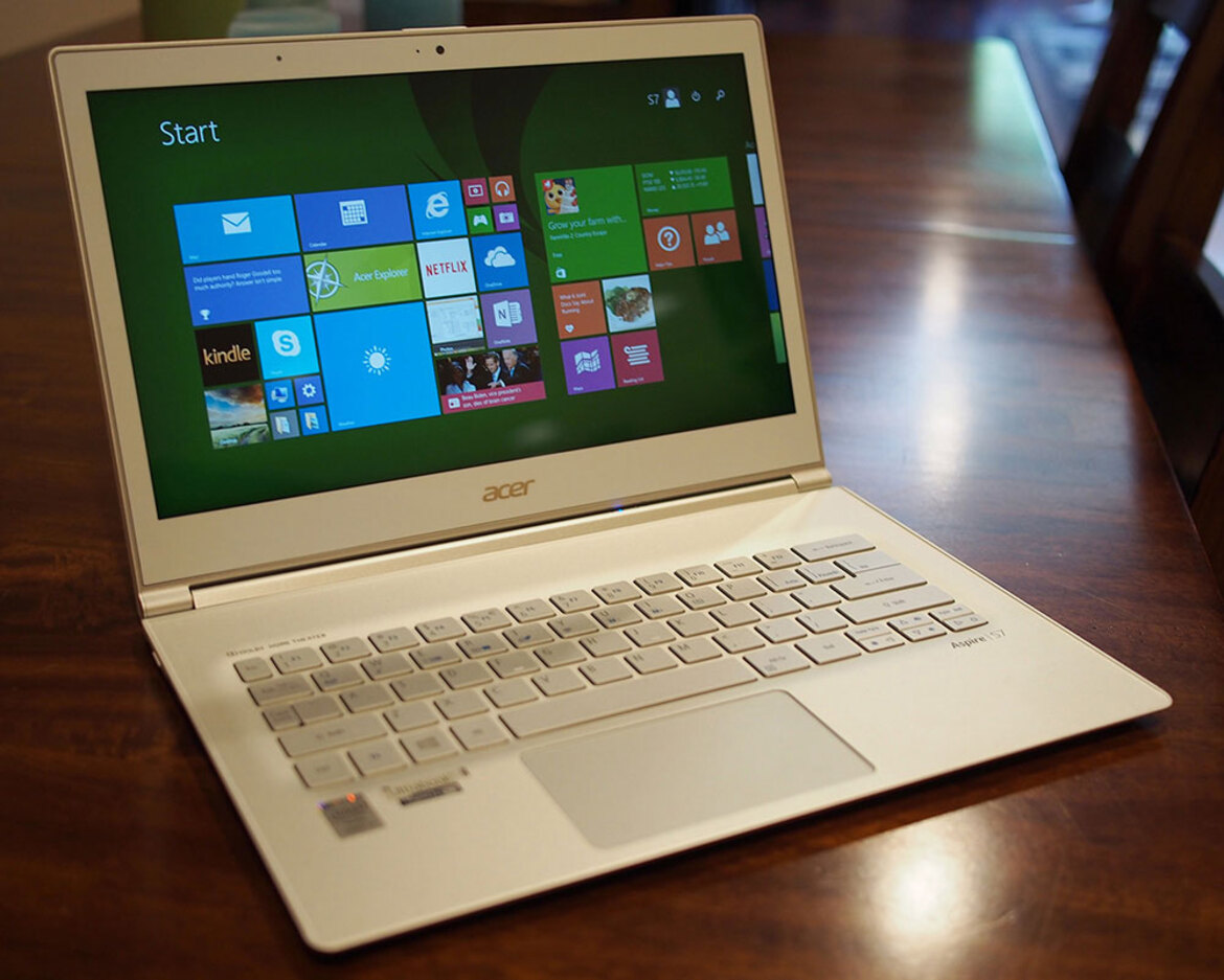 Acer Aspire S7-393 Review (2015): Refreshed With Intel's Broadwell