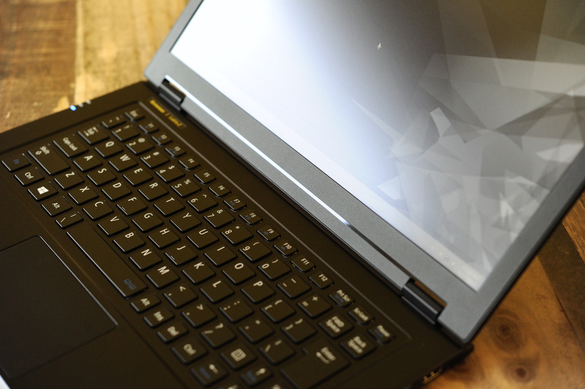 Lenovo LaVie Z And LaVie Z 360 Reviews: Taking Thin And Light To A Whole New Level