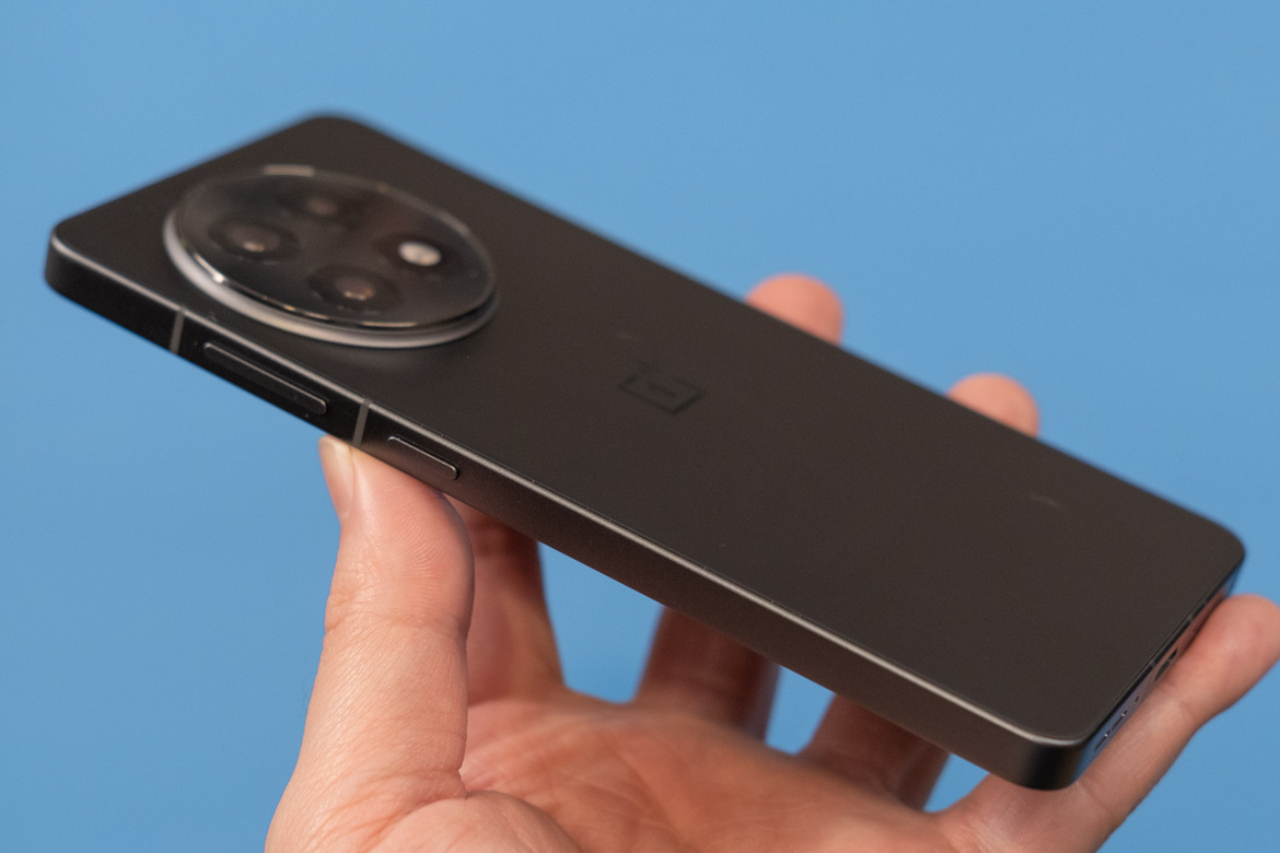 OnePlus 13R Review: Value Priced, Flagship Performance And Specs