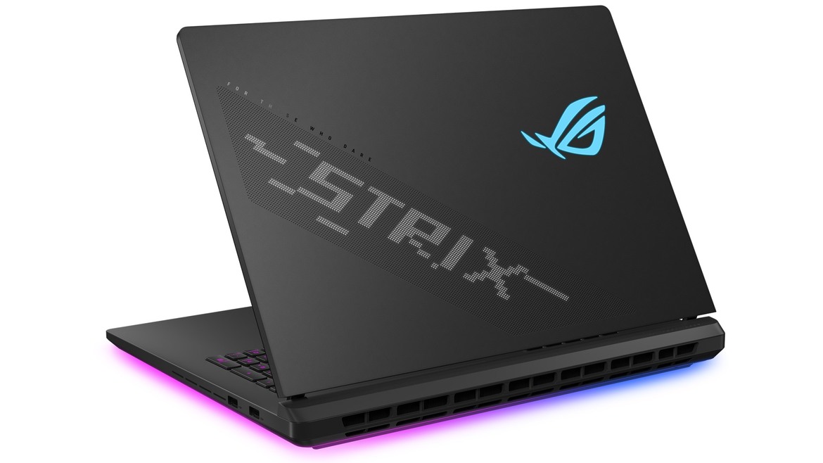 ASUS ROG Strix Scar 18 Review: RTX 5090 Infused Powerhouse