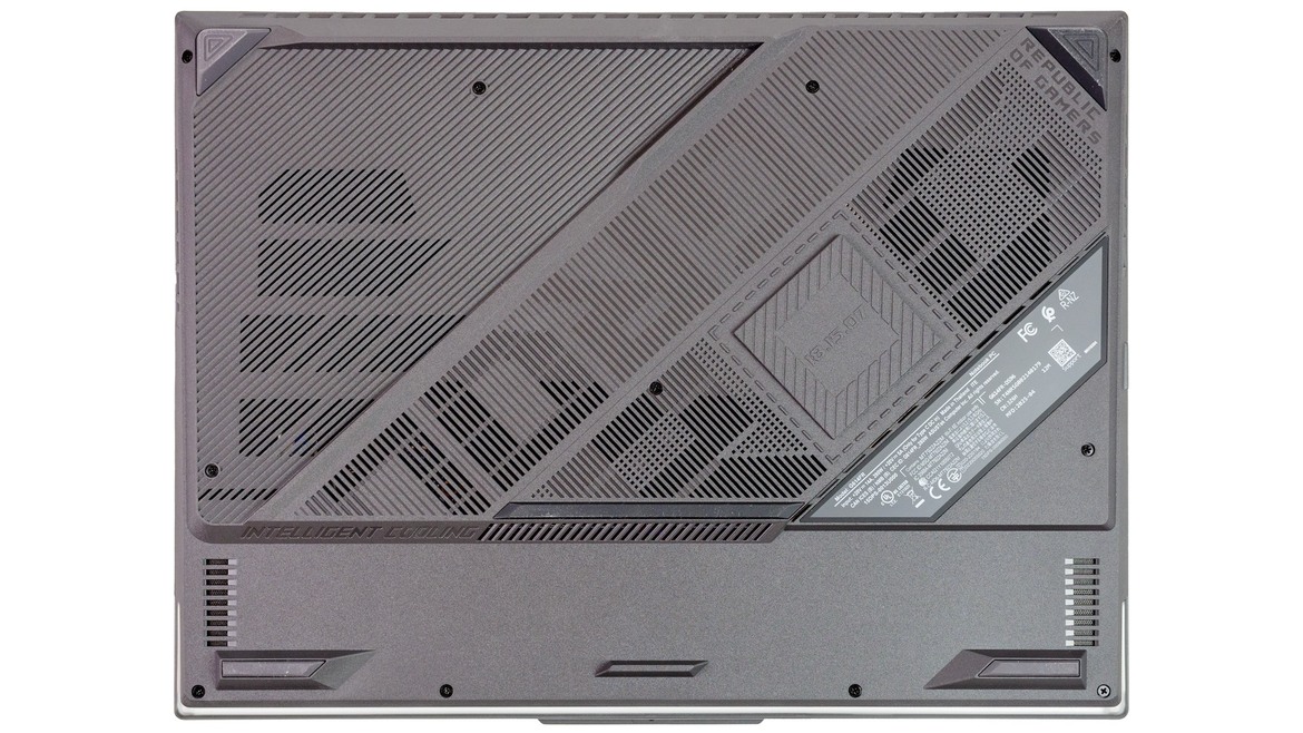 ASUS ROG Strix G16 Review: Balanced Performance Meets Gaming Value