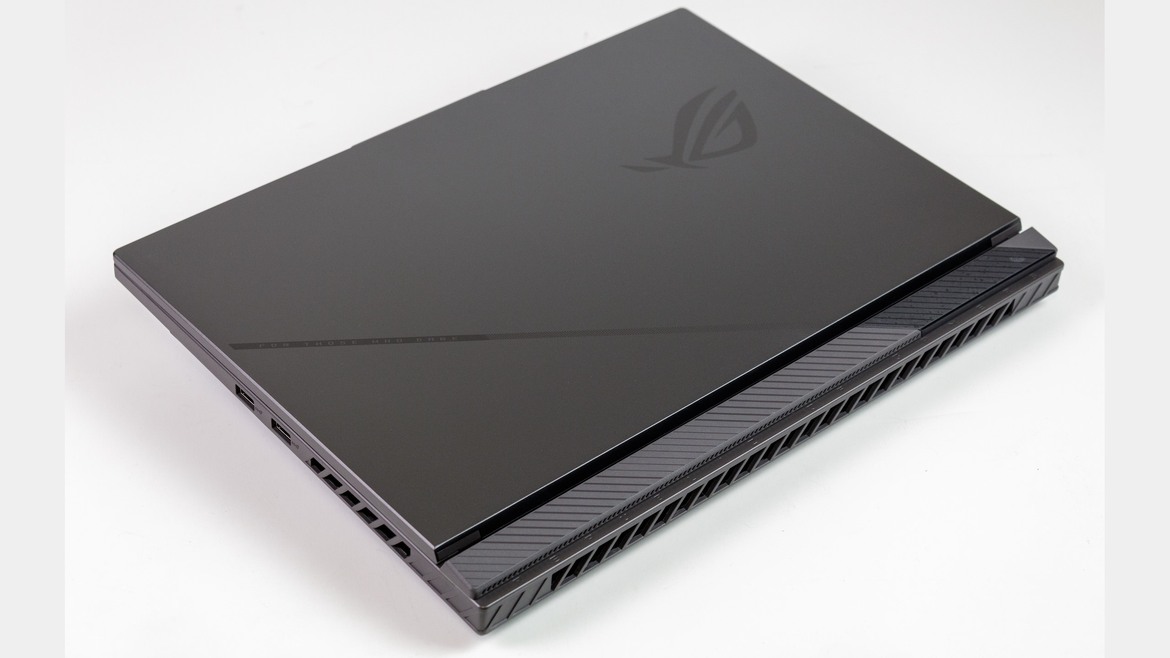ASUS ROG Strix G16 Review: Balanced Performance Meets Gaming Value