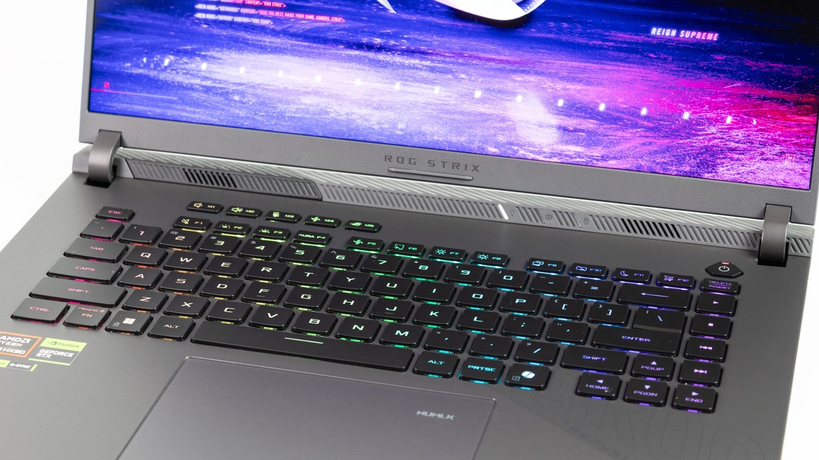 ASUS ROG Strix G16 Review: Balanced Performance Meets Gaming Value