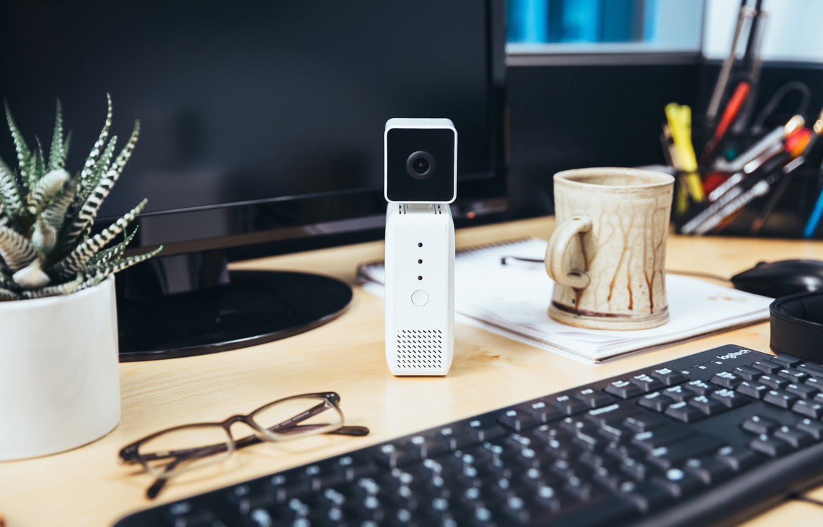 Amazon Launches AWS DeepLens AI Camera With Machine Learning Muscle For Developers
