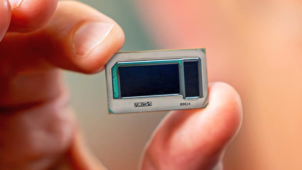 Intel To Use Glass Substrates To Enable 10x Interconnect Density For Multi-Die Processors