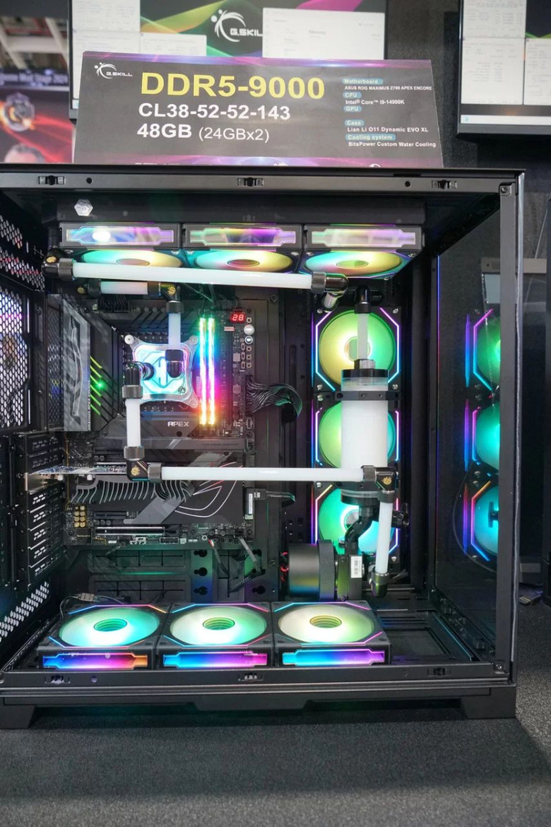 G.Skill Flaunts 32GB DDR5 Memory Running At 10.6GHz On Air, OC'd CAMM2 RAM And More